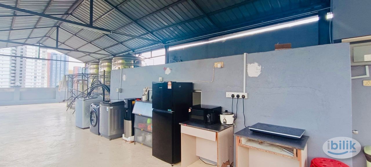 ‼️ZERO DEPOSIT‼️🤩CITY TOP (BATU 9) GOOD MASTER ROOM at Taman Permai Mas, Batu 9 Cheras🤩 🔥MOVE IN IMMEDIATELY🔥🔥 - Image 4