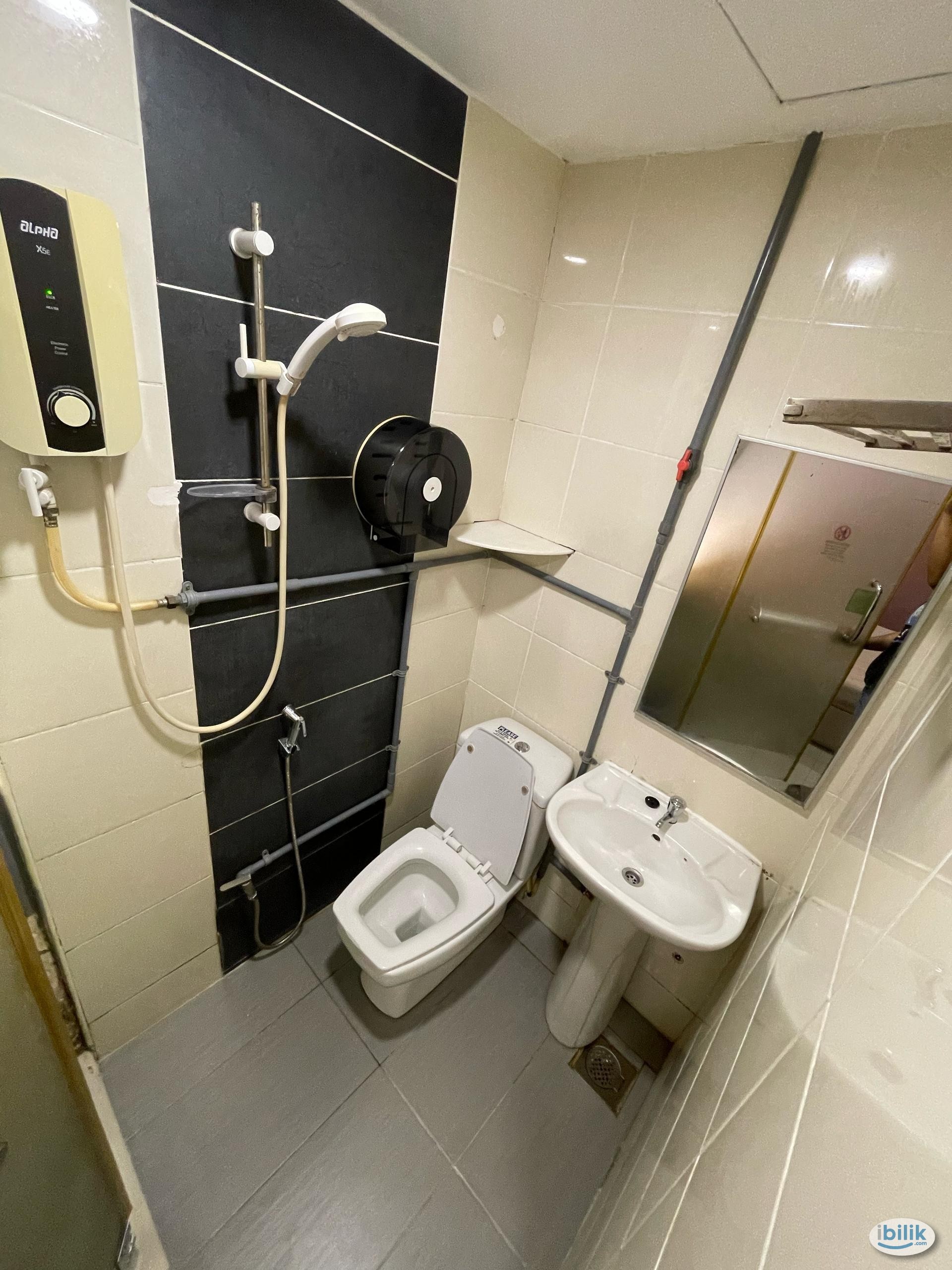 ‼️ZERO DEPOSIT‼️🤩CITY TOP (BATU 9) GOOD MASTER ROOM at Taman Permai Mas, Batu 9 Cheras🤩 🔥MOVE IN IMMEDIATELY🔥🔥 - Image 5