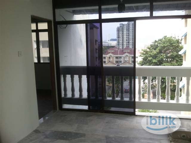 Room at Bukit Jambul, Penang - Image 4