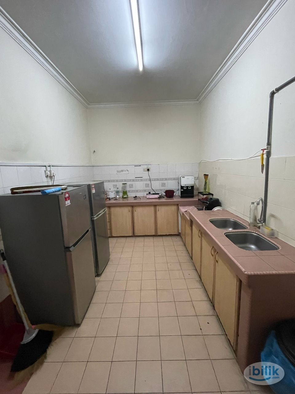 🚶‍♂️300m Walking Distance to USJ7 LRT Middle Room To Rent - Image 3