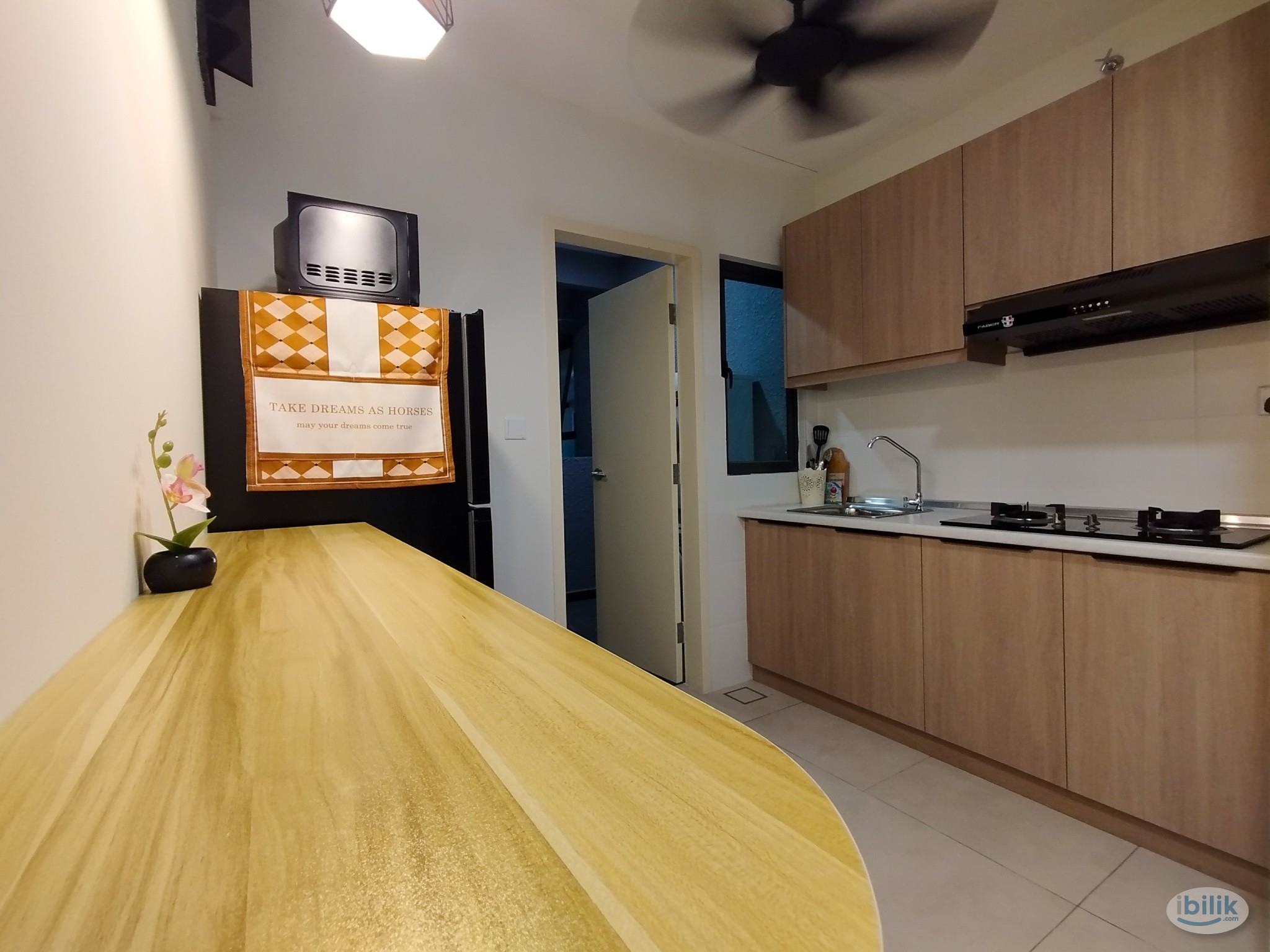 LOW DEPOSIT ‼️All Male (Medium Room C_Type E) WIFI AirCond Near MRT BUS  Meta Residences Putra Permai, Seri Kembangan Pu - Image 4