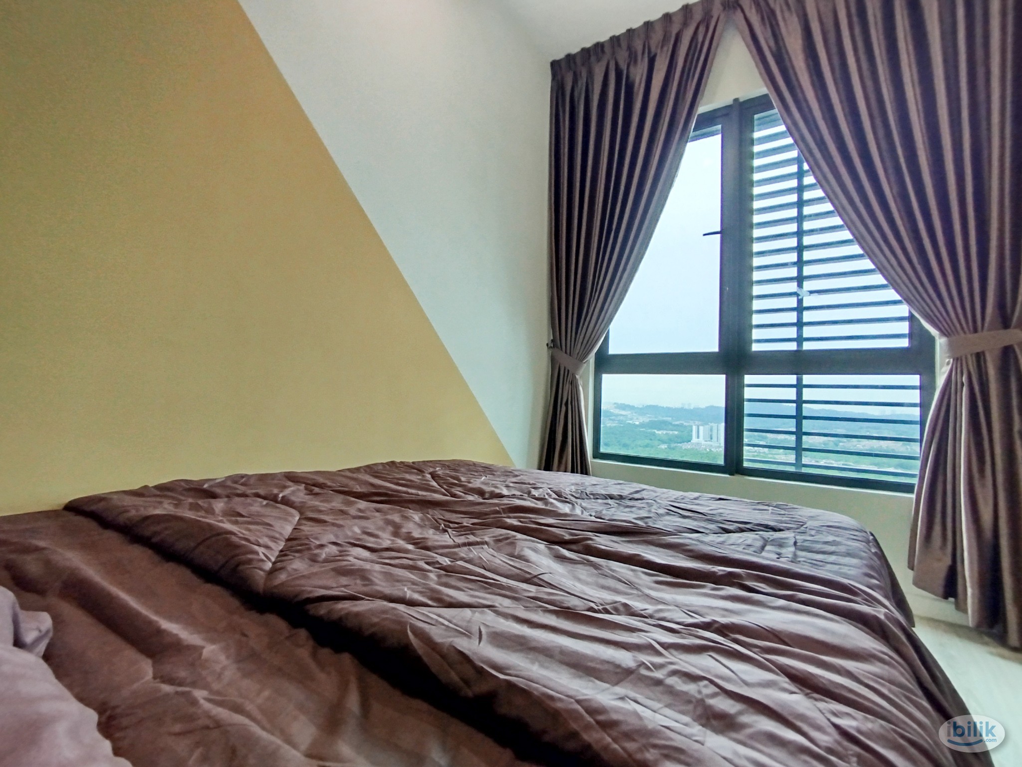 LOW DEPOSIT ‼️All Male (Medium Room C_Type E) WIFI AirCond Near MRT BUS  Meta Residences Putra Permai, Seri Kembangan Pu - Image 3