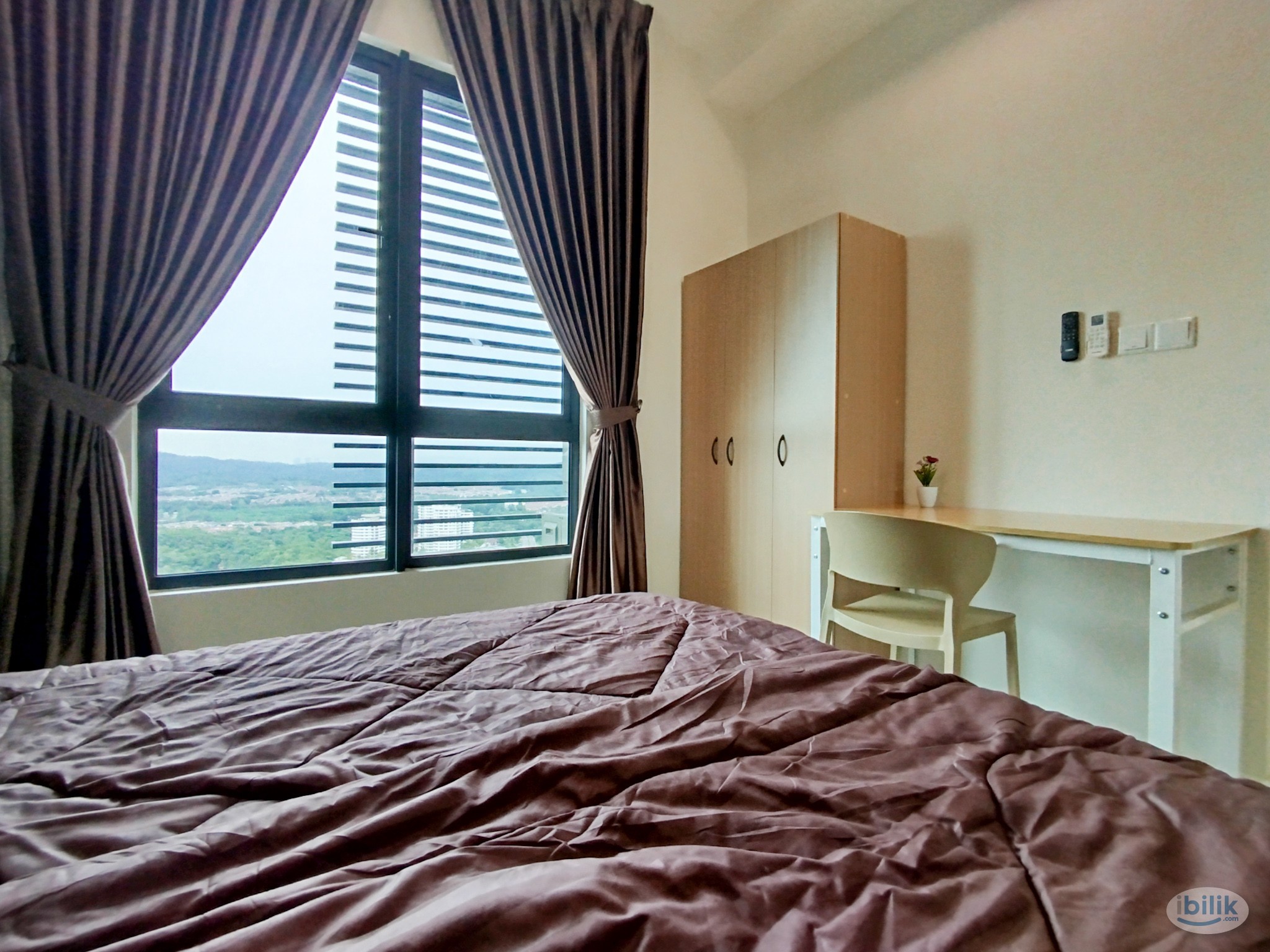 LOW DEPOSIT ‼️All Male (Medium Room C_Type E) WIFI AirCond Near MRT BUS  Meta Residences Putra Permai, Seri Kembangan Pu - Image 2