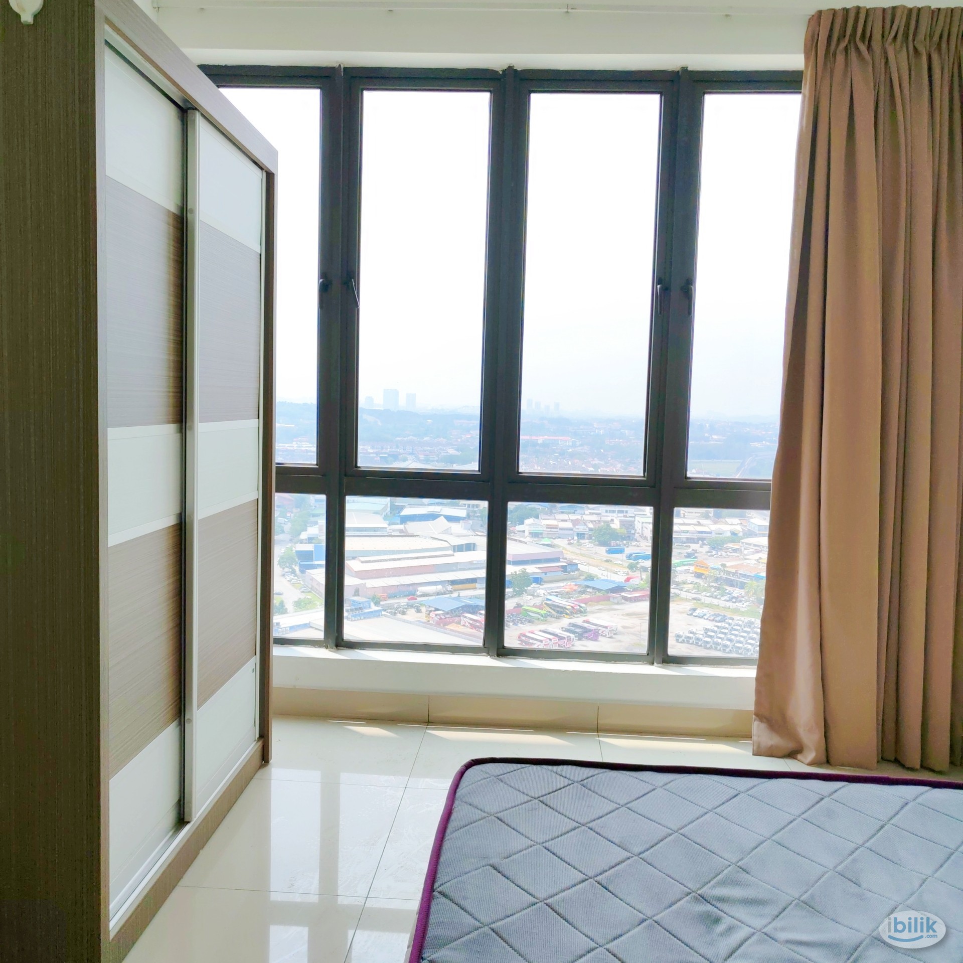 Master Room with Aircon at Univ 360 near UPM, Sri Serdang, Hosp Putrajaya, IOI City Mall, Cyberjaya, Balakong, Mines, Ch - Image 2