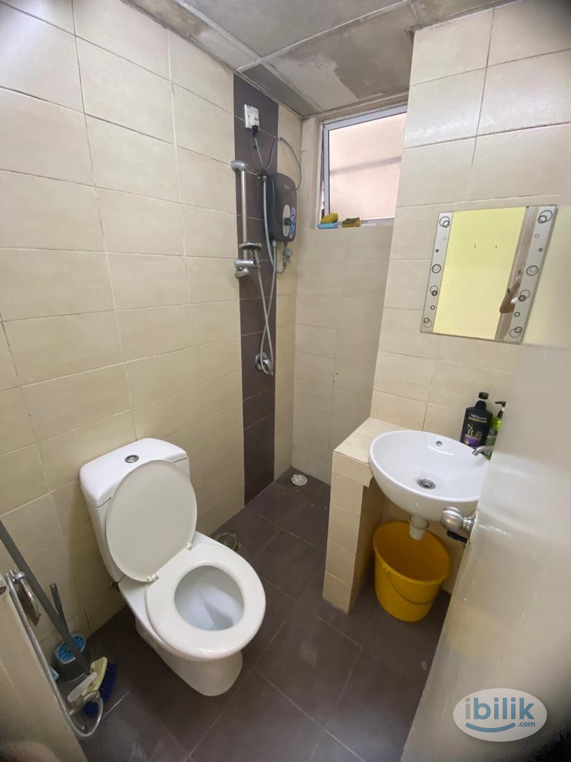 FEMALE Middle Room at Cova Suites, Kota Damansara , SEGI , THOMSON - Image 3