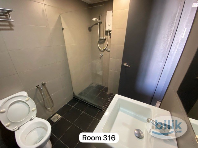 Co Living Room For Rent Next To Monorail Station - Image 4