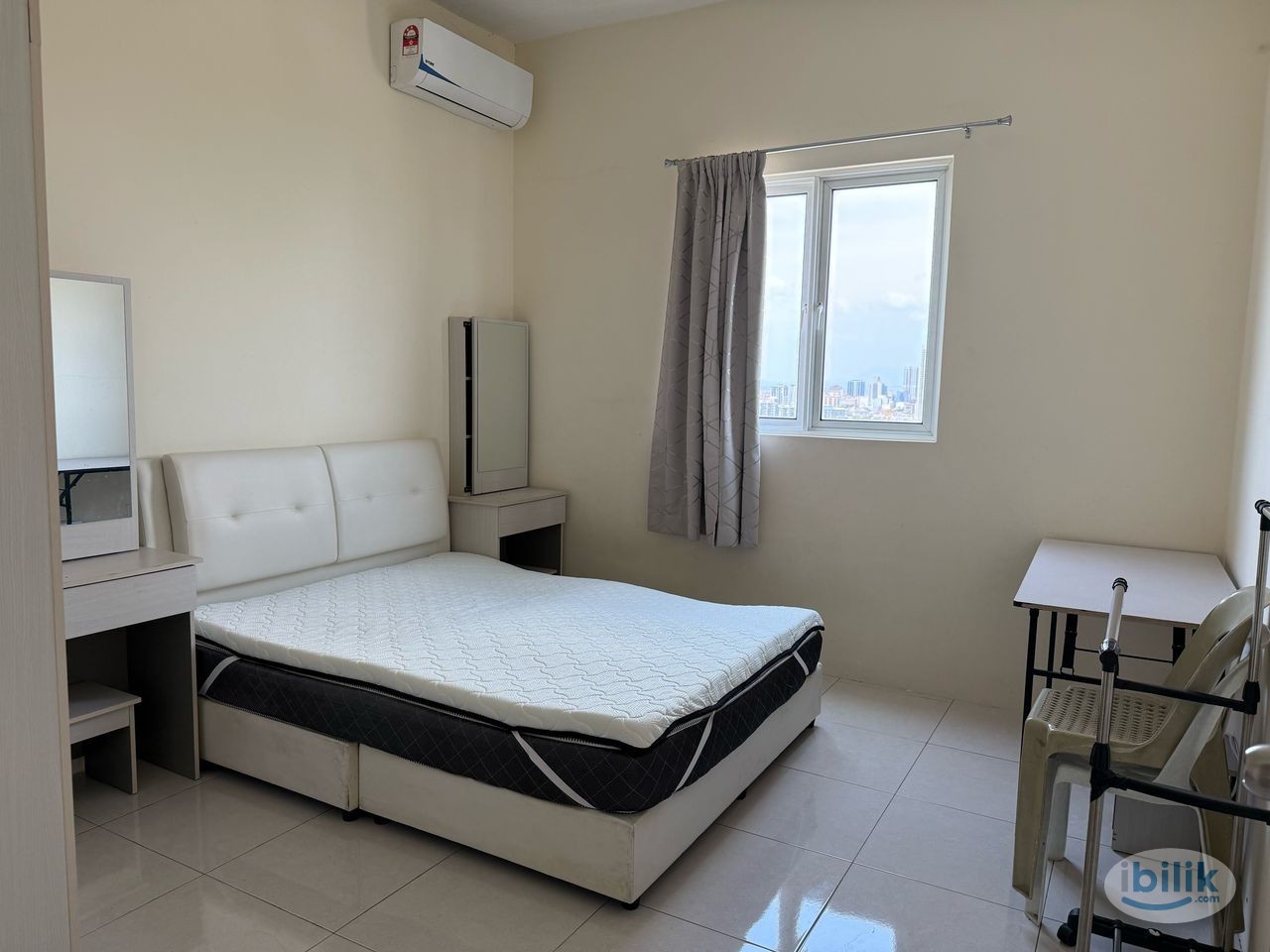 Medium Room, Full Furnish at Jelutong, Penang - Image 2