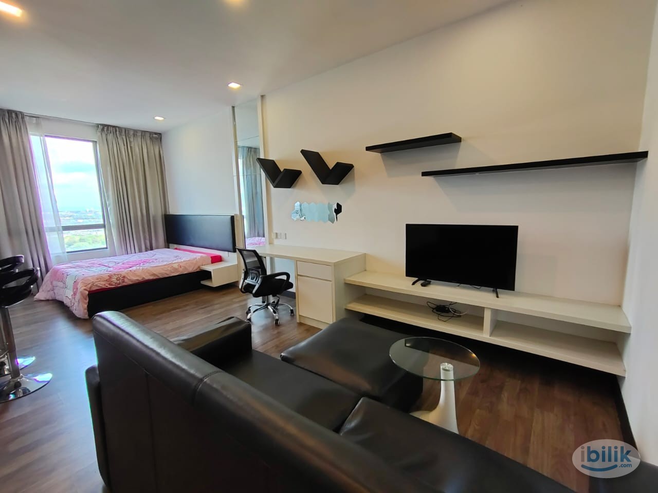 Studio Landmark residence 2 Batu 11 cheras Bandar Sungai Long driving to mrt station - Image 1
