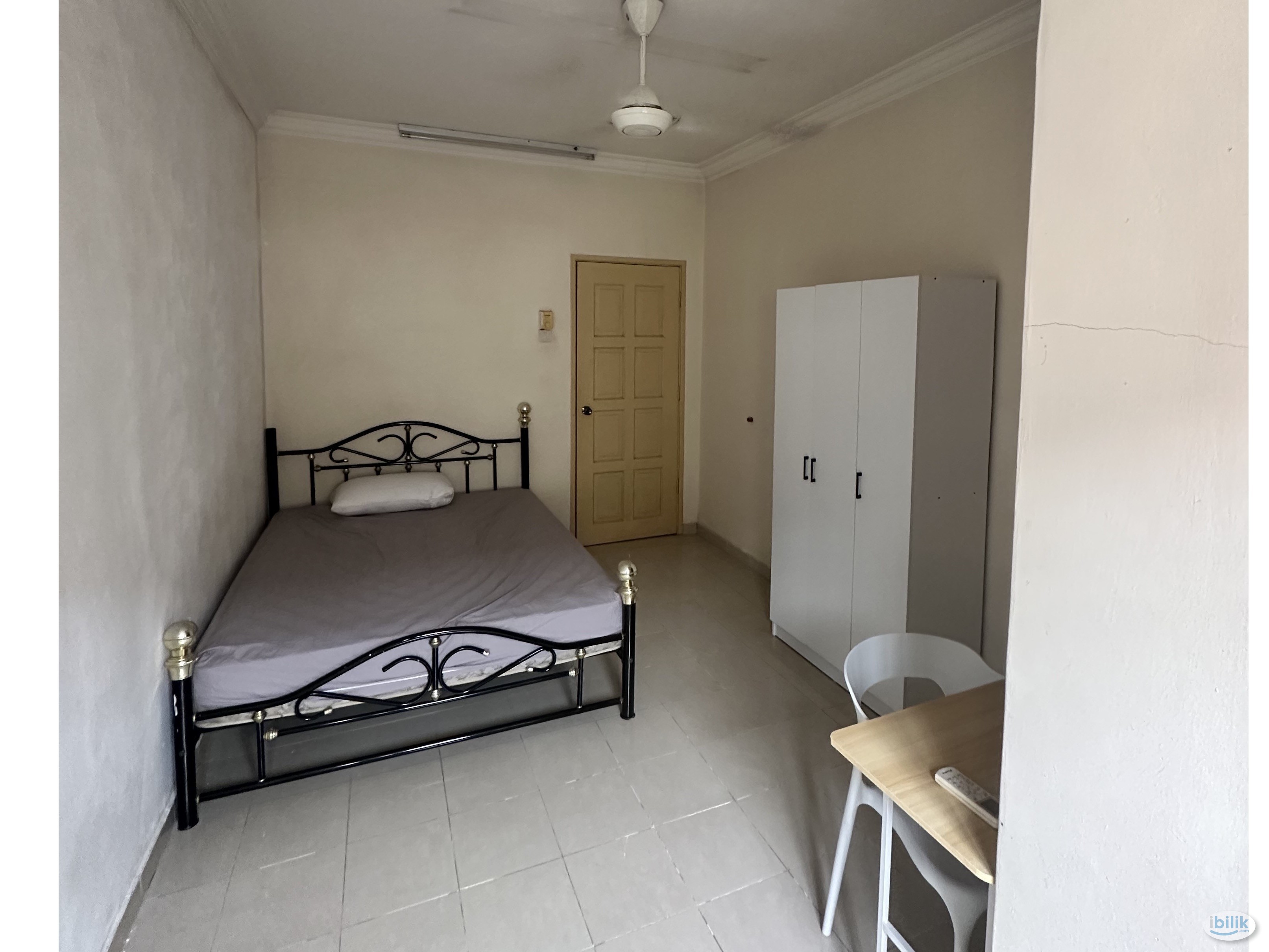 Middle Room at Taman Wangsa Permai, Kepong with FREE WIFI ‼️ - Image 3