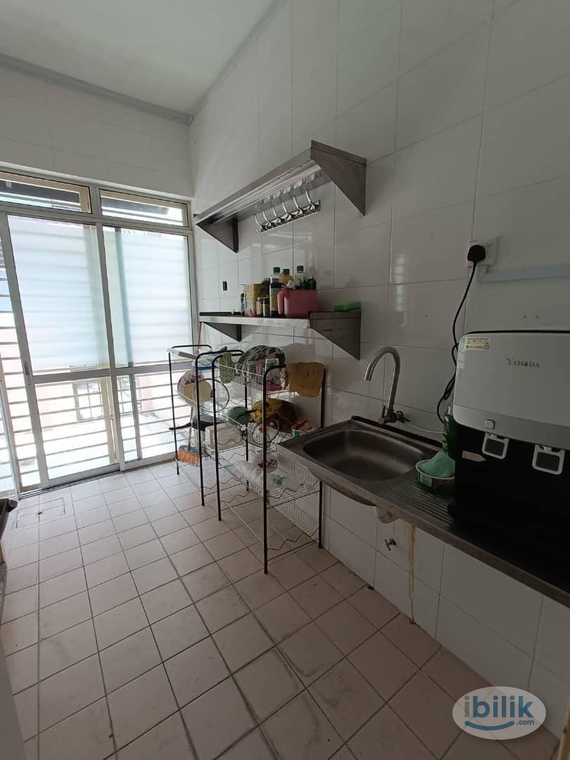 🔥LOW DEPOSIT🔥SETIA ALAM MIDDLE ROOM FOR RENT ✨✨NEAR TO SETIA CITY MALL , KOSSAN , TOP GLOVE 🎏🎏🎏 - Image 4