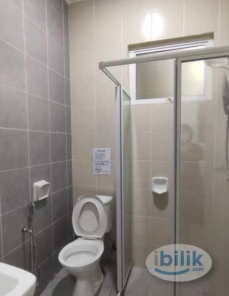 Near LRT USJ21 ❗ Room with Sharing Toilet @ USJ 21 - Image 4