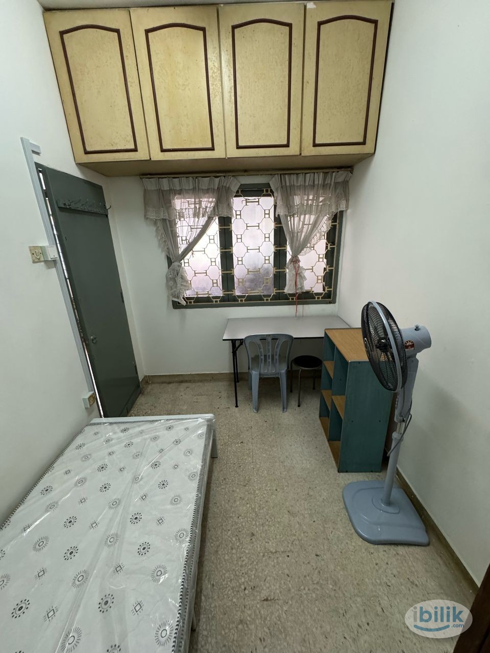 ✨ LIMITED Single Room AVAILABLE ✨ | Low Price |🚶‍♂️850M distance to LRT TAMAN PARAMOUNT - Image 4