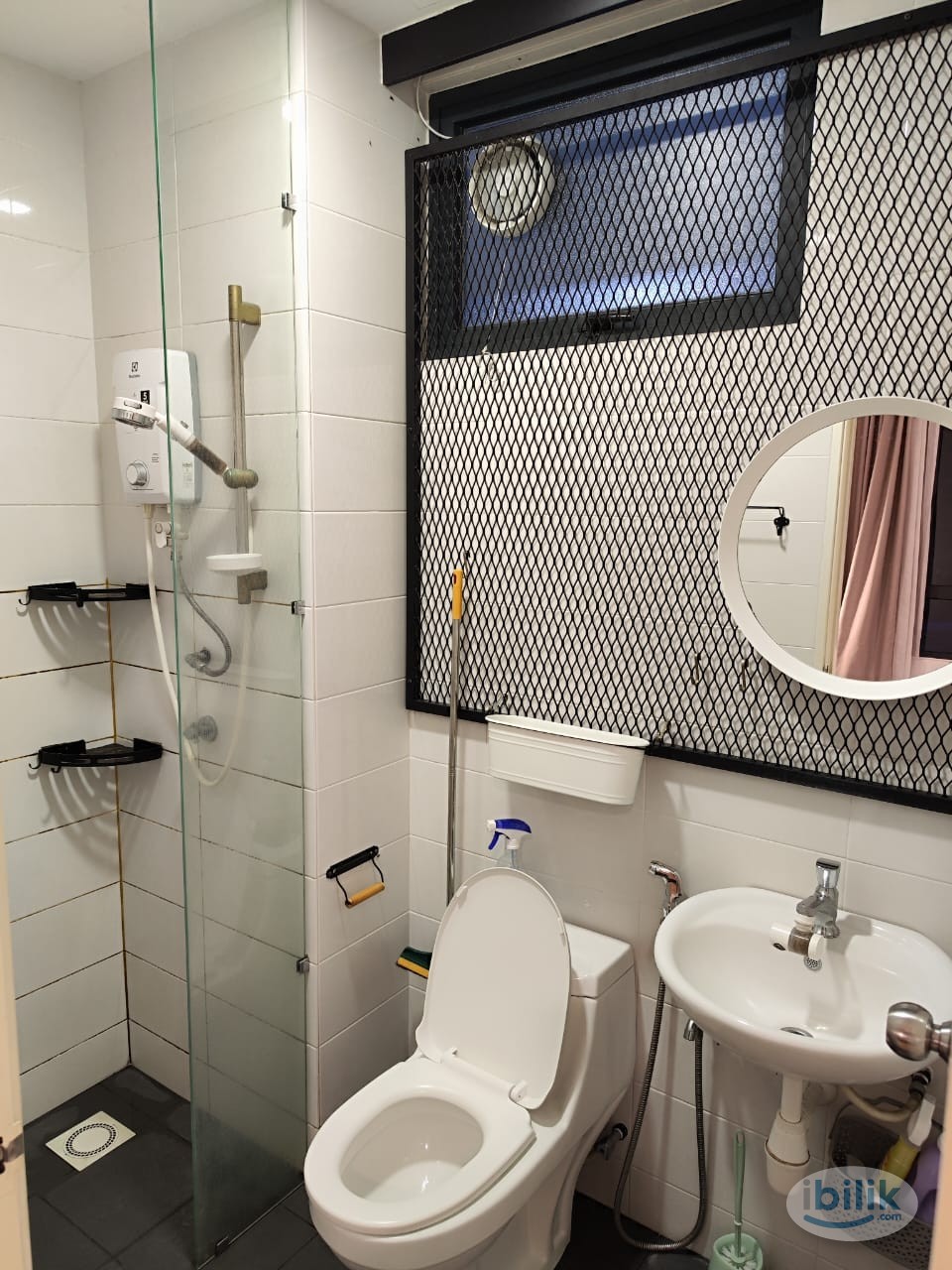 Studio at Landmark I, Bandar Sungai Long - Image 4