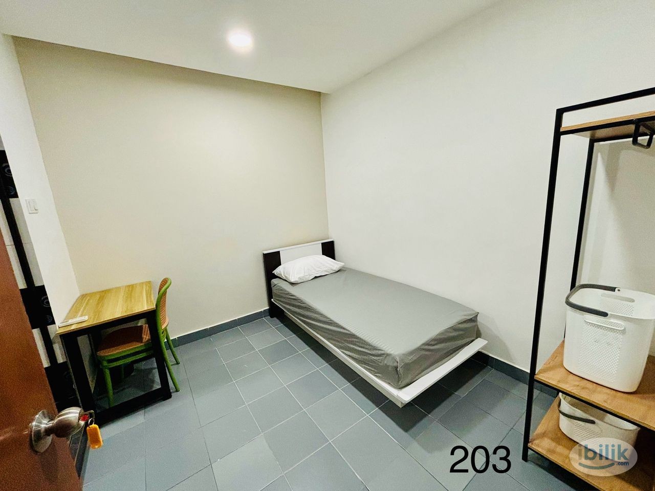 [ Superb Comfort | Zero Deposit ] ❤️‍🔥 Co-Living Private Single Room at Seri Kembangan ‼️ - Image 1