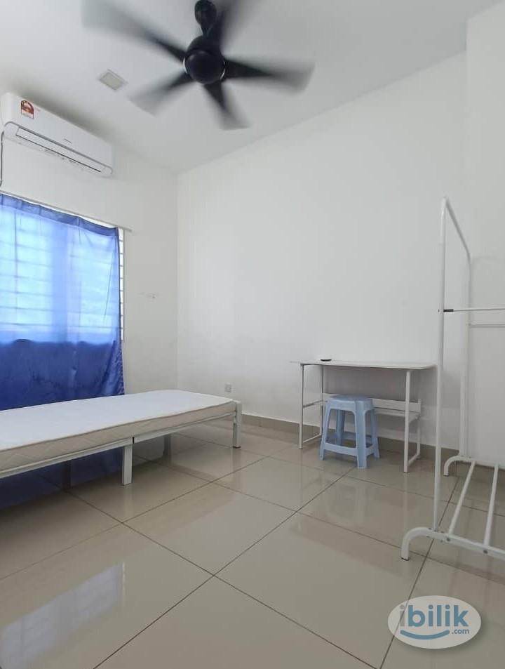 One Month Depo ❗ Non Sharing Room + Air-Cond for Rent at Setia Utama - Image 2