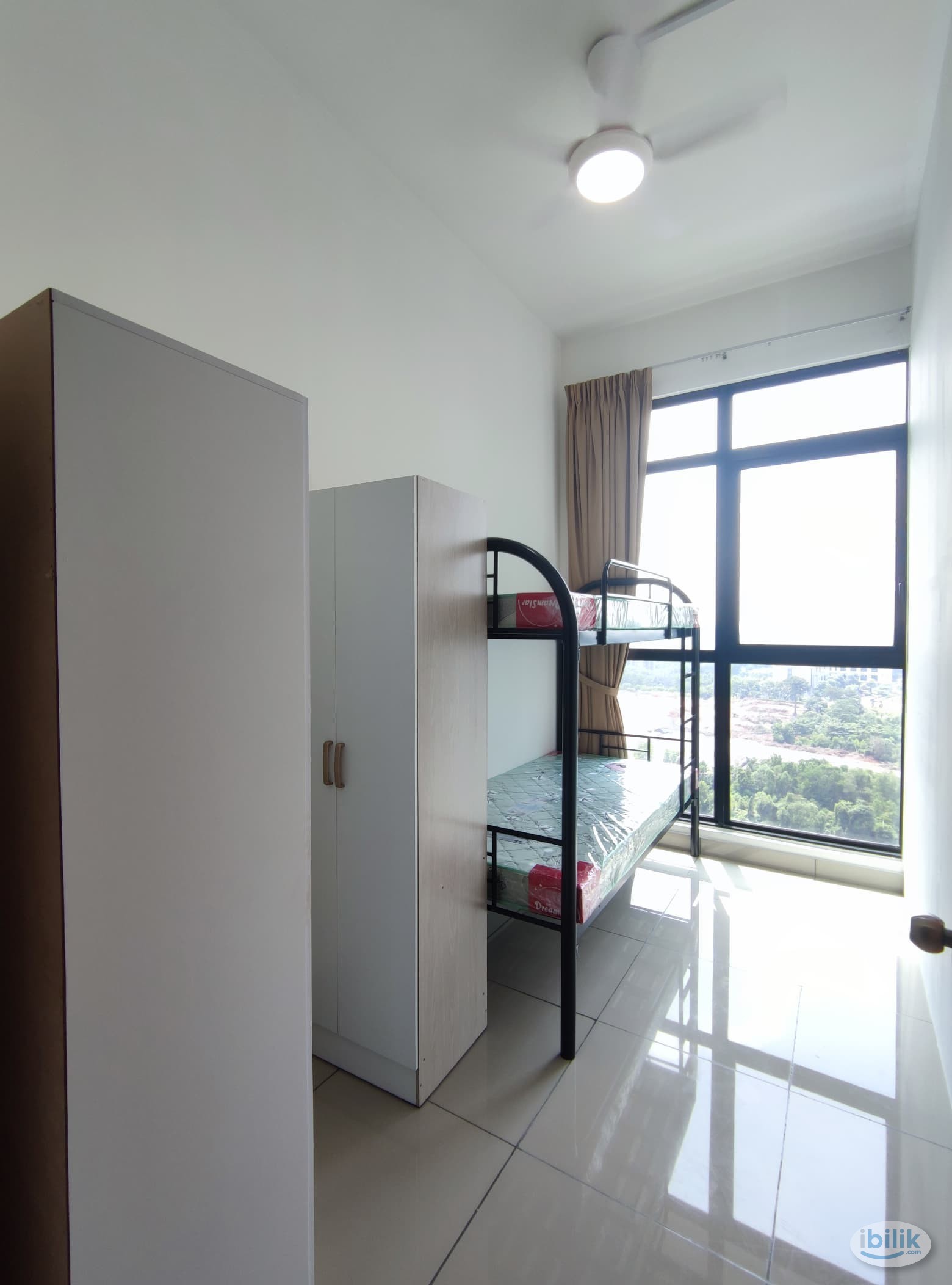 Conezion Residences Room for Rent - Image 3