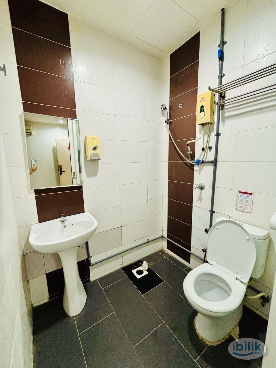 Zero Deposit🔥🛏️Queen Bed Room for Rent @ Damansara Perdana 🌟WiFi A/C - Image 3