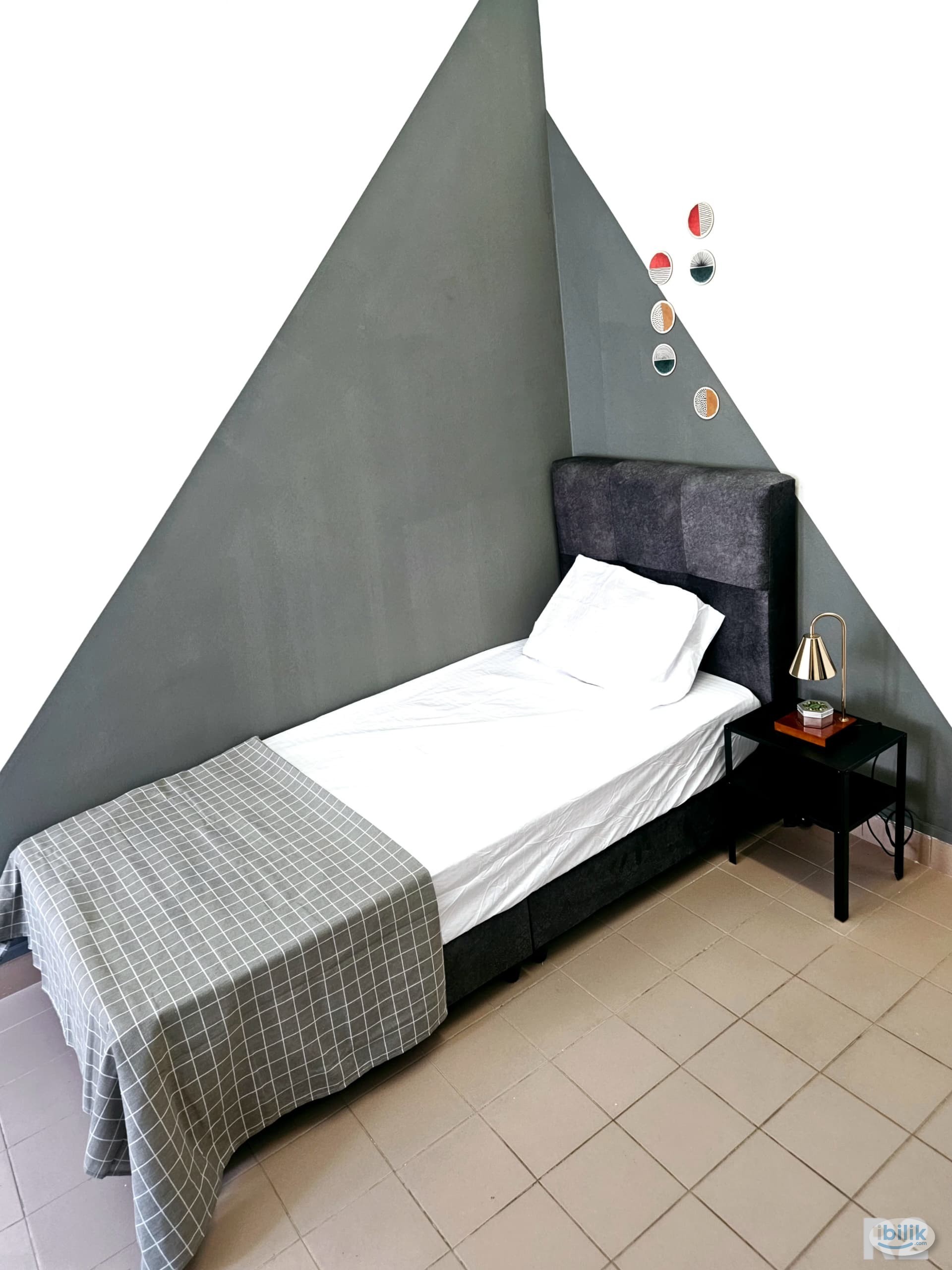 Single Room at Sunway Tunas, Bayan Baru - Image 1