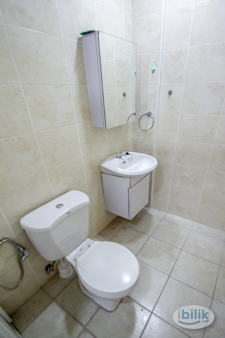 Single room @ D'Alpinia, Puchong, Putrajaya, Ioi City Mall, LDP, Giant Seri Kembangan, farm in the city - Image 2