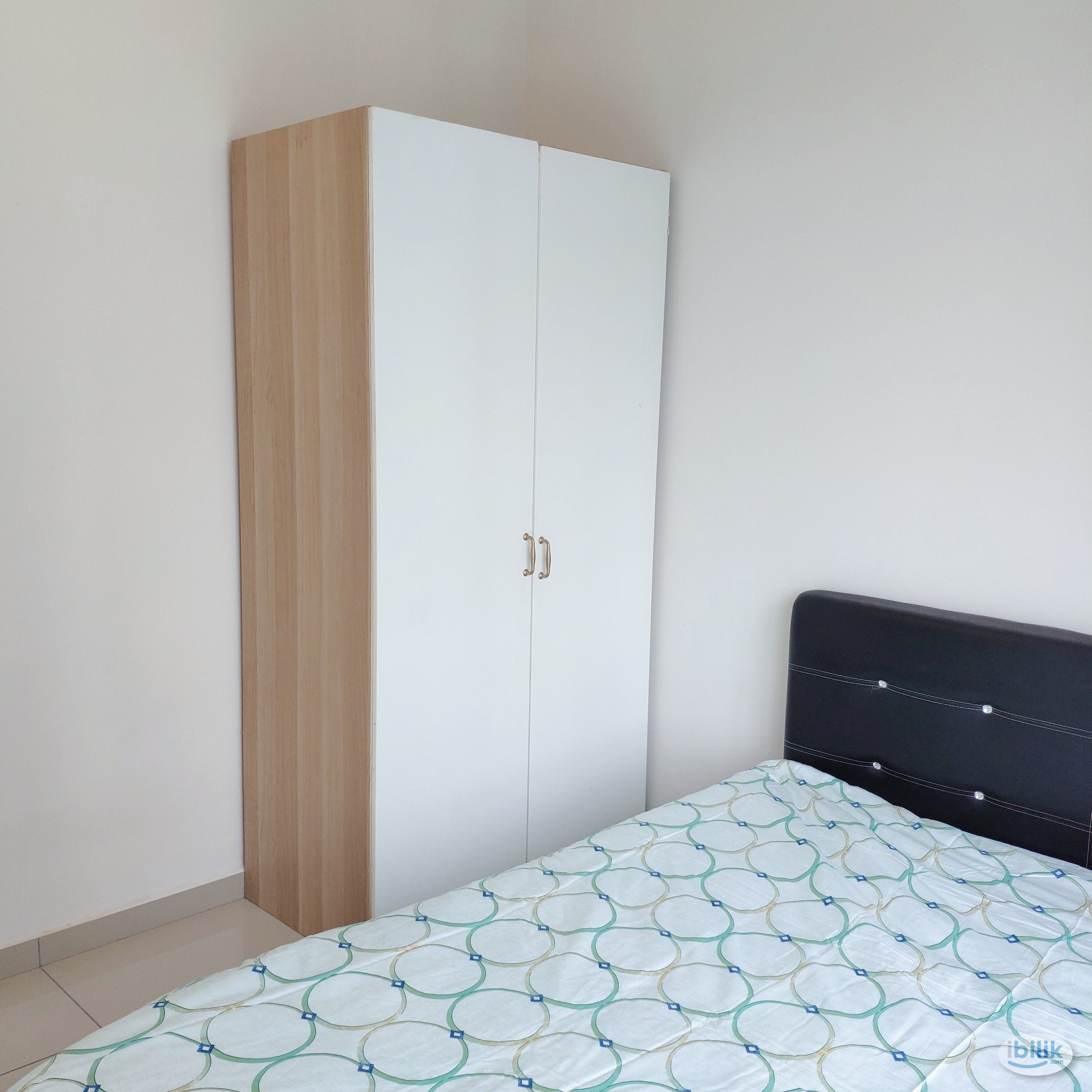 Master Room, Aircon with Private Bathroom near Equine, Alice Smith School, Putra Permai, Hosp Serdang, Cyberjaya, Mines, - Image 2