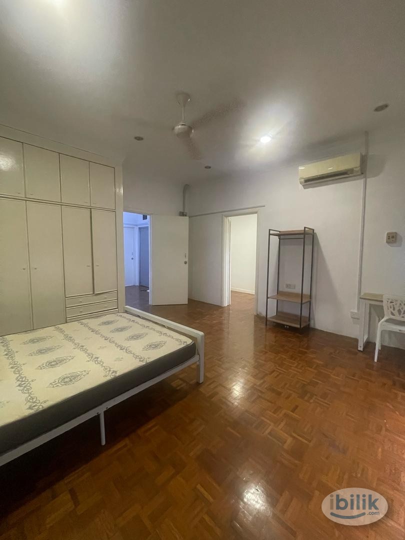 💥💥Limited Unit Master Room at Damansara Kim, Damansara Utama - Image 4