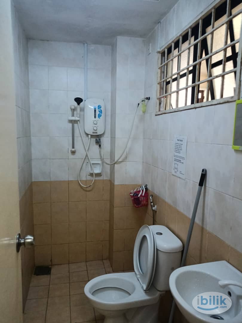 Room for rent nearby Lrt Alam Sutera✨ 5 min drive to Pavilion🤩 0 Deposit, Immediately move in. - Image 3