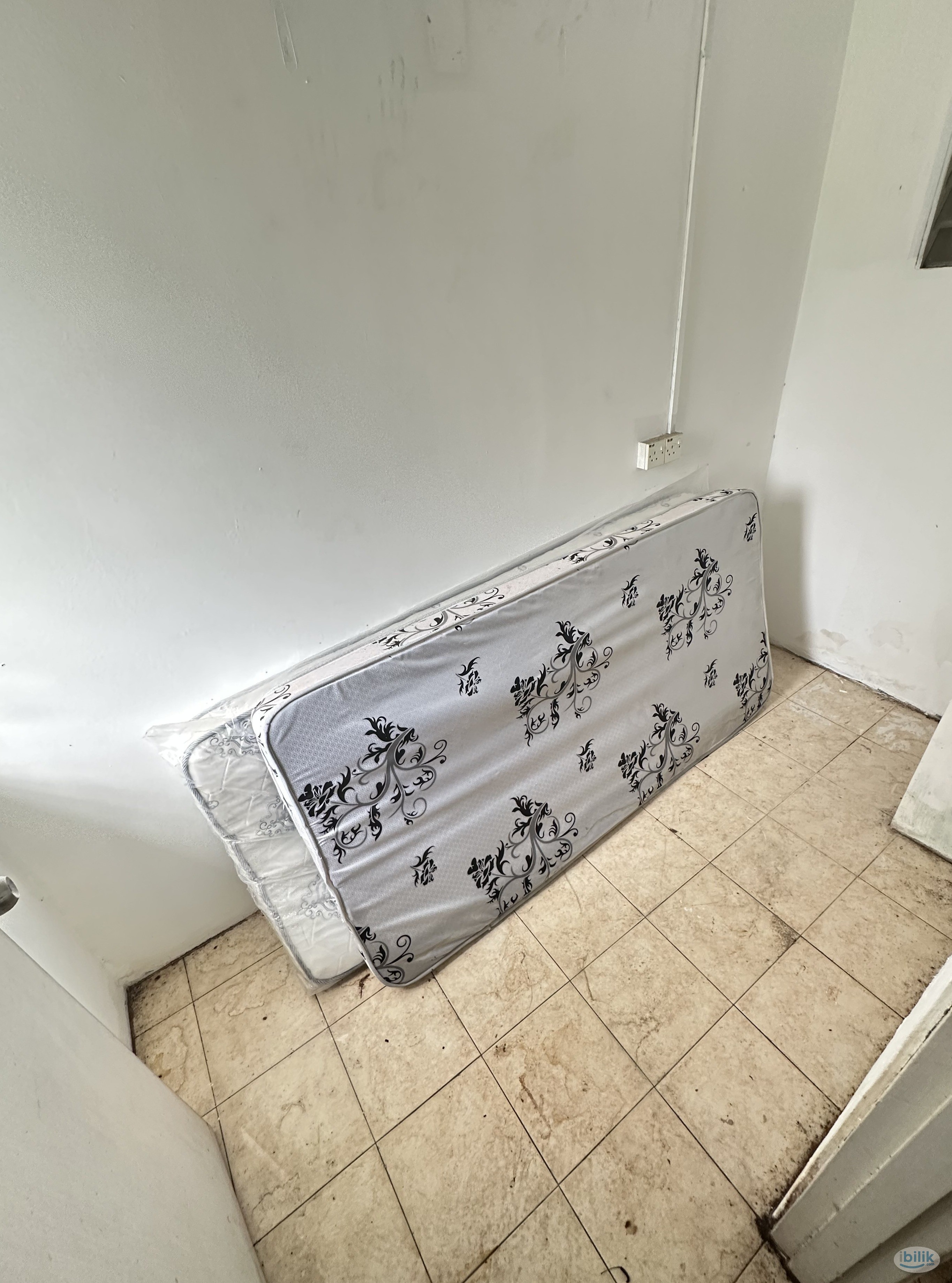 [ Clear Stock Only RM290 | Zero Deposit ] ❤️‍🔥 Gated Landed House Single Room at Wawasan Puchong ‼️ - Image 1