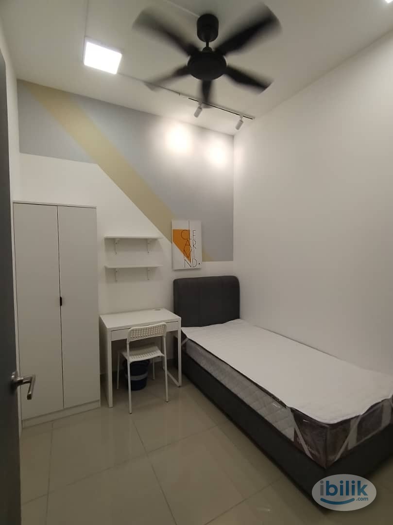 Single Room at 121 Residences, Petaling Jaya  (Without Aircond) - Image 1