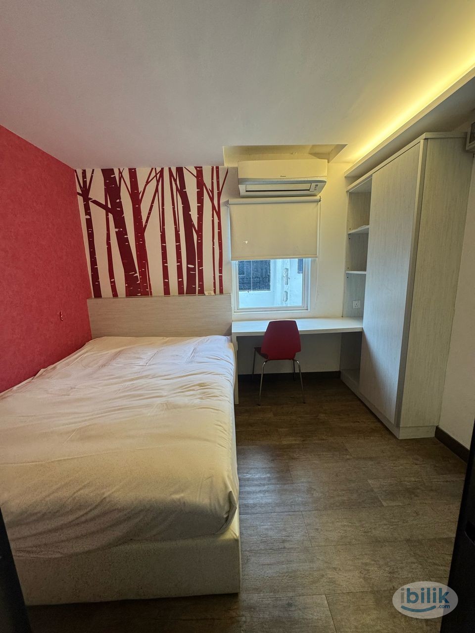 📍Zero Deposit Superior Master Bedroom💰🚙 11Mins Drive To TRX🚶‍♀️🚶8 Mins Walk To MRT Maluri , Private Bathroom , My Town , - Image 1