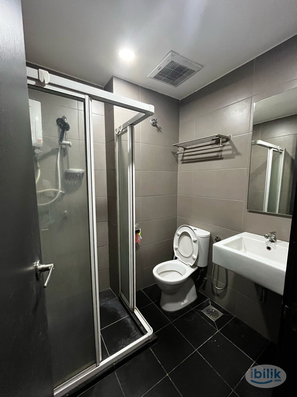 ZERO DEPOSIT❗️| IMMEDIATELY MOVE IN🏡| 1MIN TO MONORAIL MAHARAJALELA🚆 - Image 3