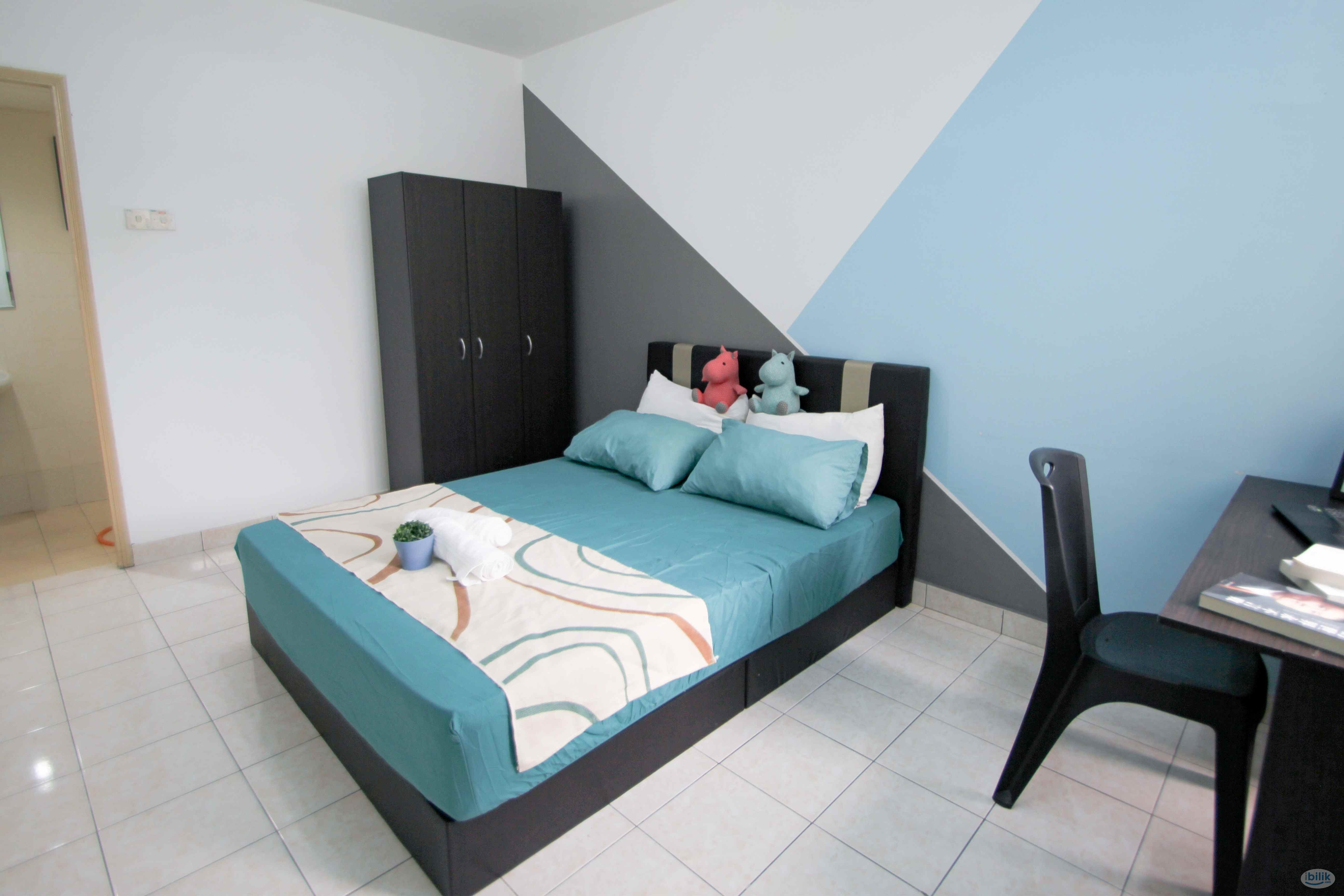 Master Room at Palm Spring, Kota Damansara... - Image 2