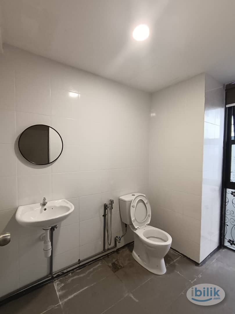 2 MIN WALK TO KENTOMEN STATION💥🚎. 0 DEPOSIT ROOM NEARBY BAMBOO HILLS 🤩 - Image 4