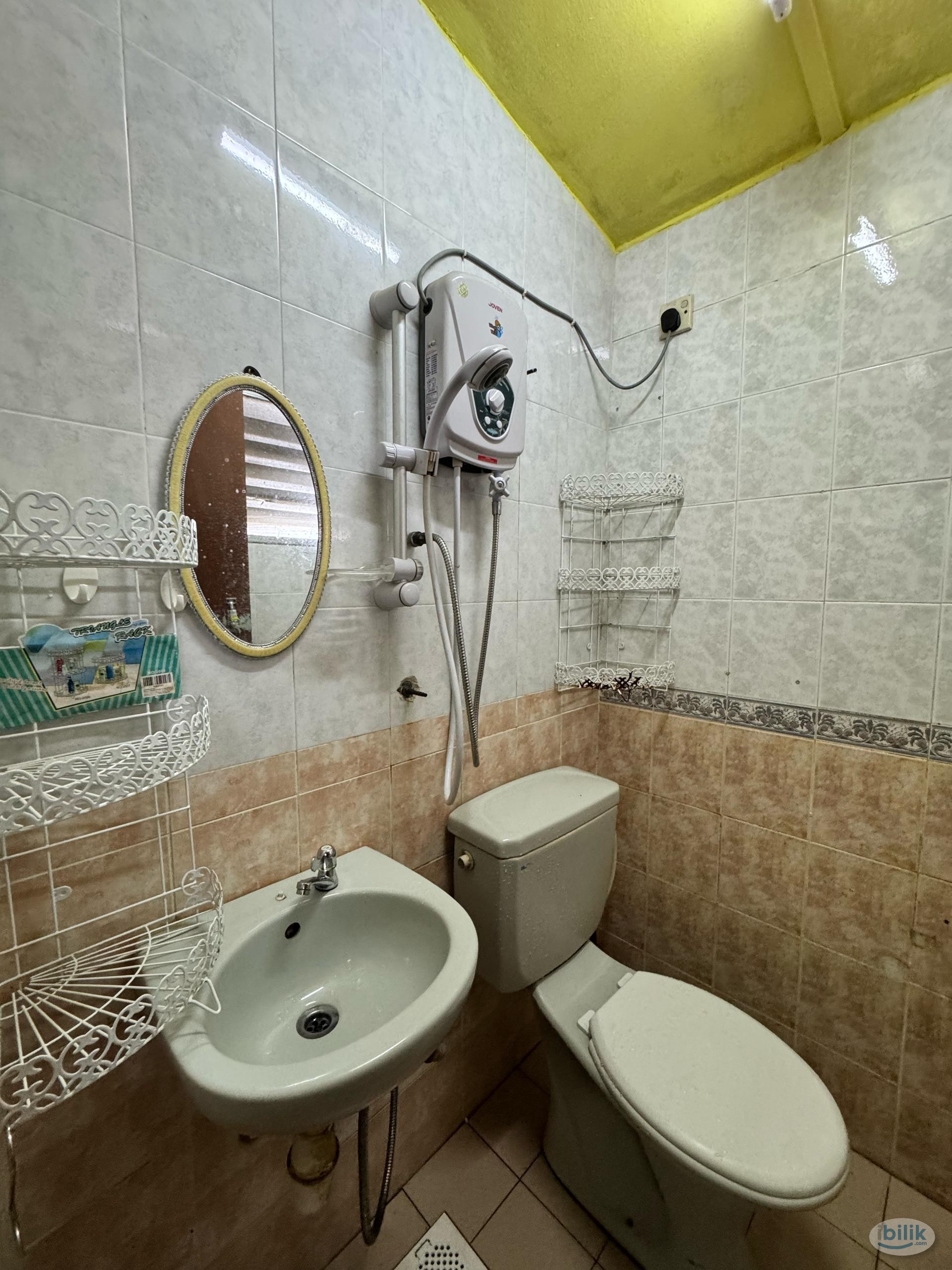 Single Room at Taman Wawasan, Pusat Bandar Puchong - Image 2