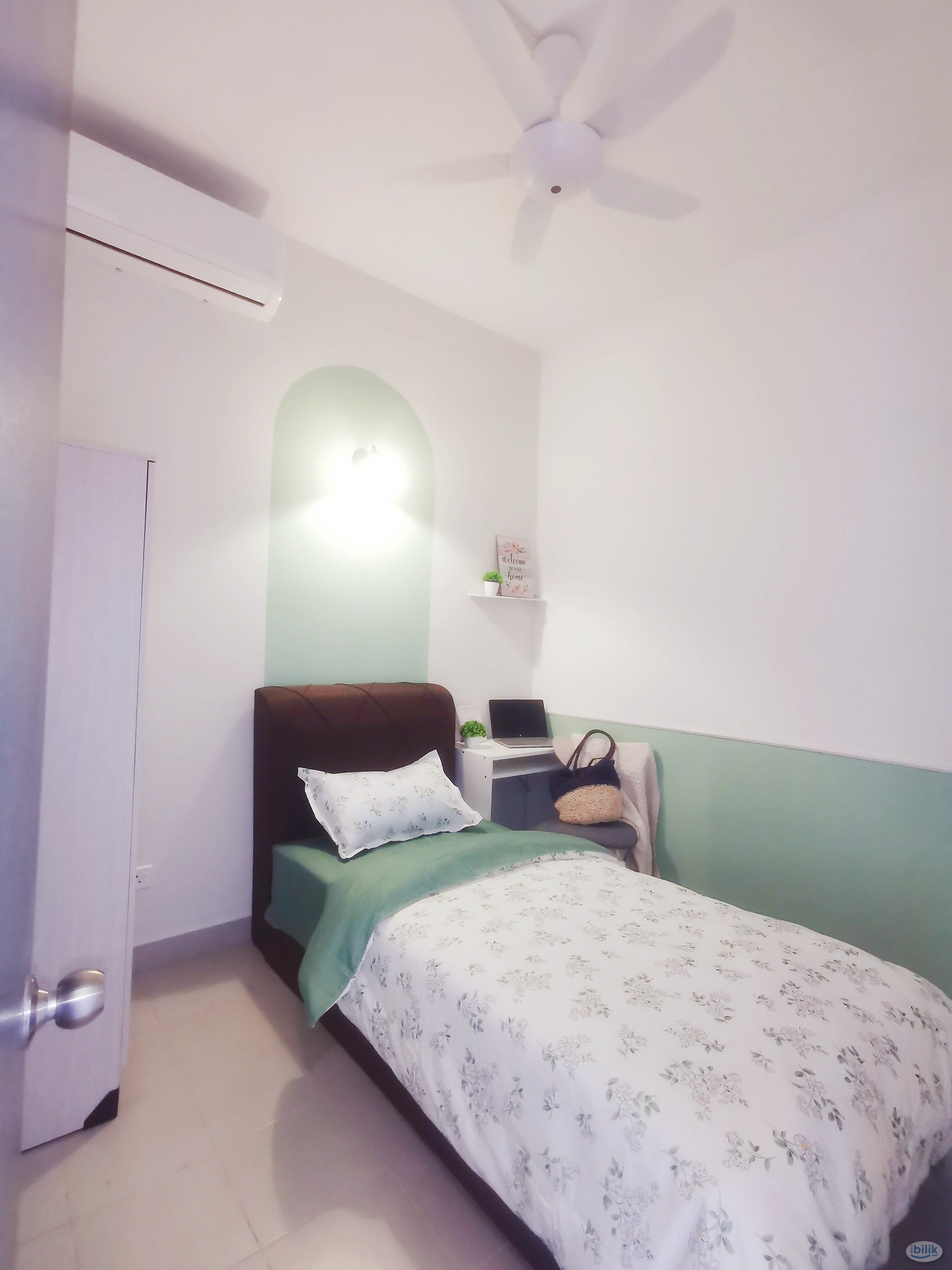 [♀️ FEMALE only] Single Room at Kondominium Akasia Bukit Jalil - Image 2