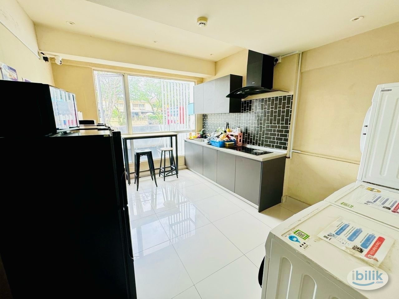 ‼️LOW DEPOSIT! Co-living Room with Attached Bathroom| Walking distance to ATRIA MALL, KDU DAMANSARA - Image 2