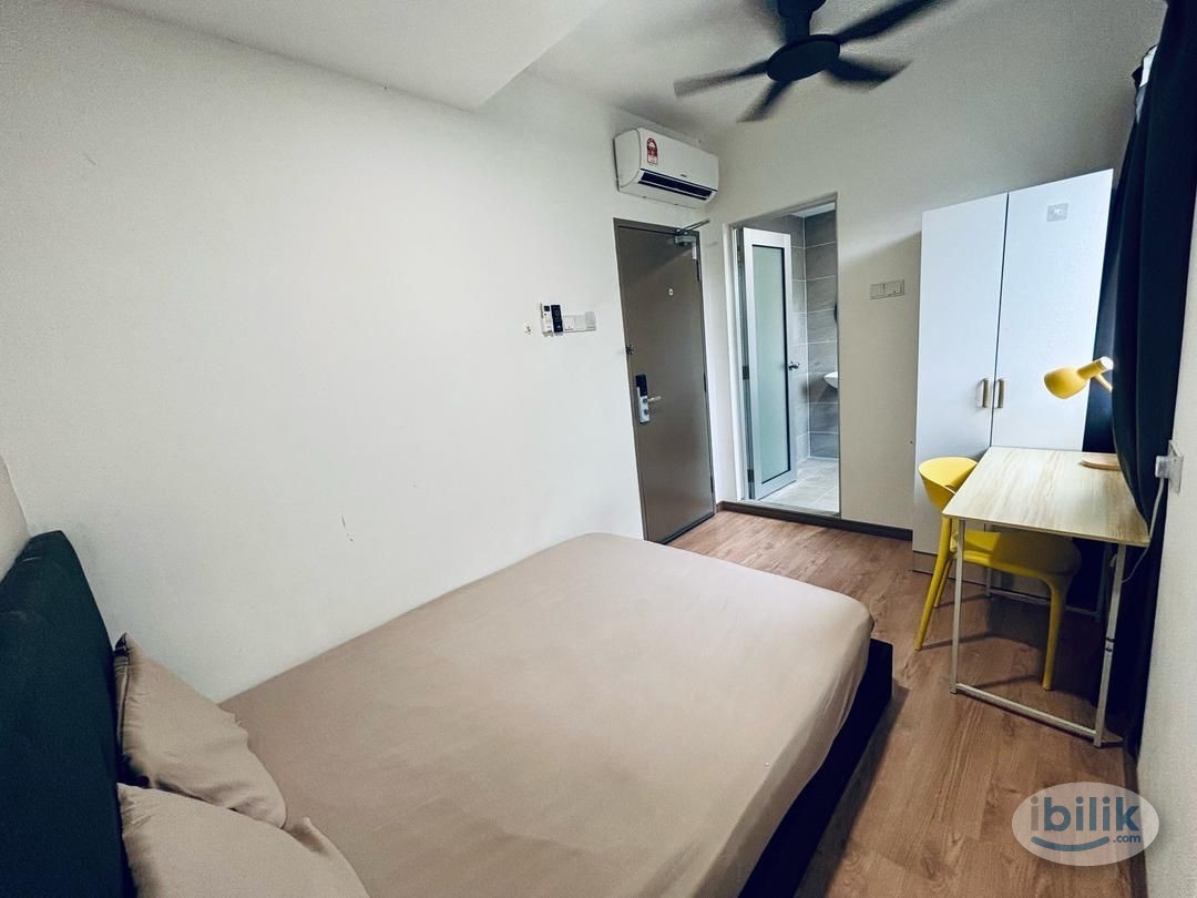 Master Room behind Bamboo Hills Near MRT ♥️🚉🗽 - Image 2