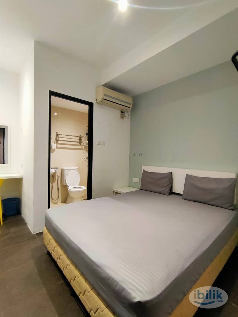 Private bathroom Middle Room at Damansara Perdana, Petaling Jaya - Image 4