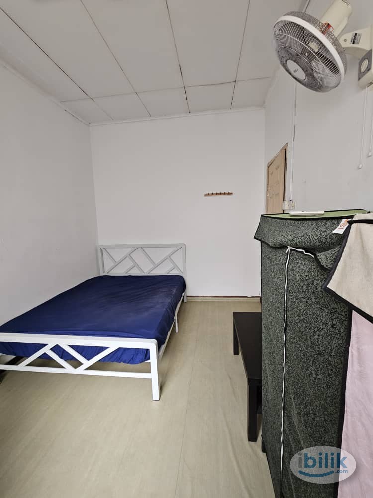 🏡🌈 Fully Furnished Aircone Room at Bandar Sri Damansara, Petaling Jaya To Rent - Image 1