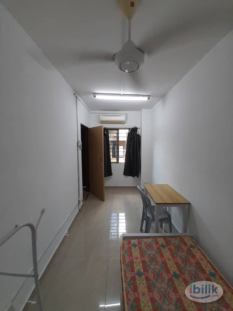 Middle Room at Sea Park,  Available for Rent in SS2 with Free WiFi 📱 - Image 1