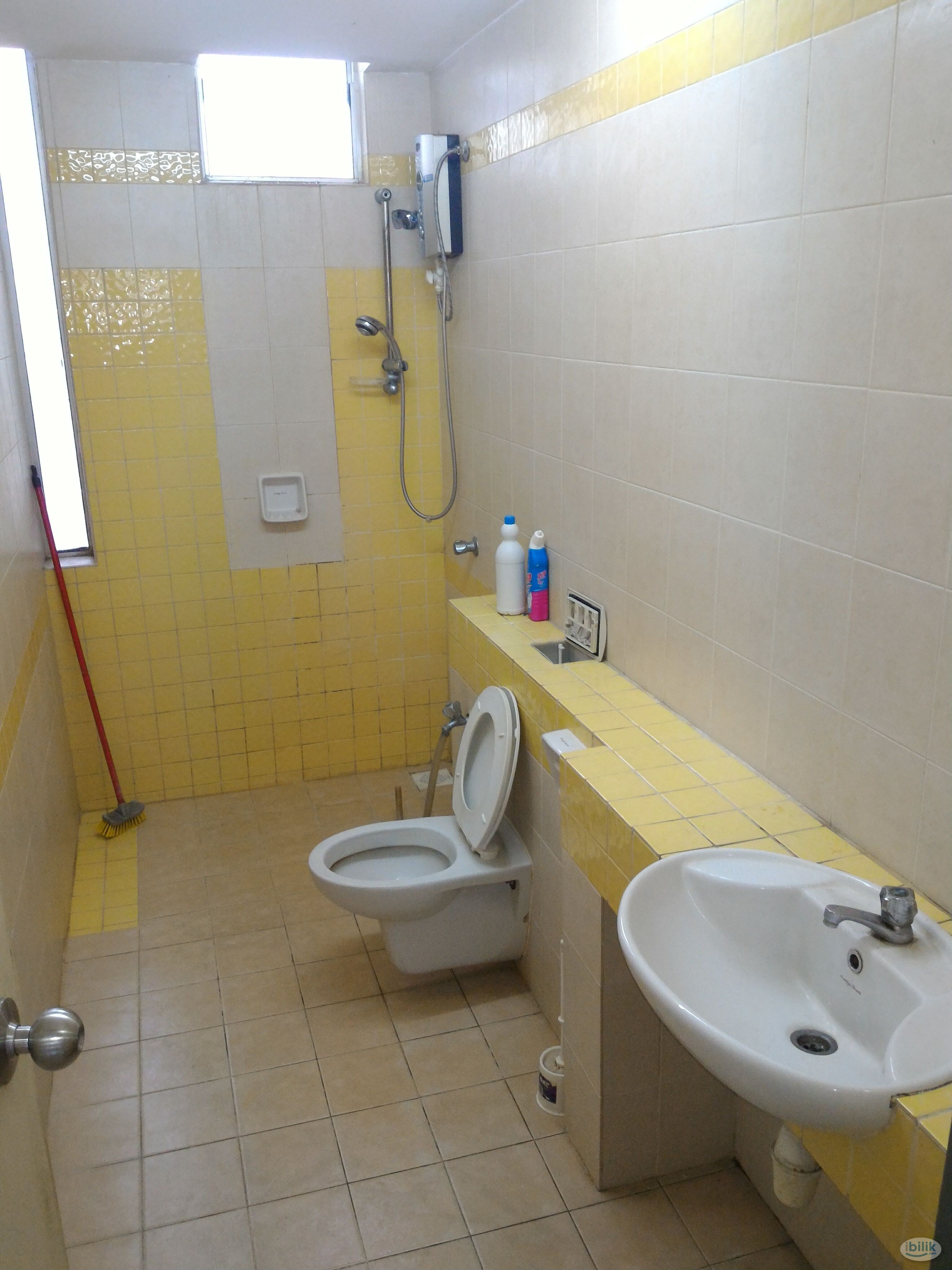 Single/ middle Room at Cyberia SmartHomes, Cyberjaya - Image 2