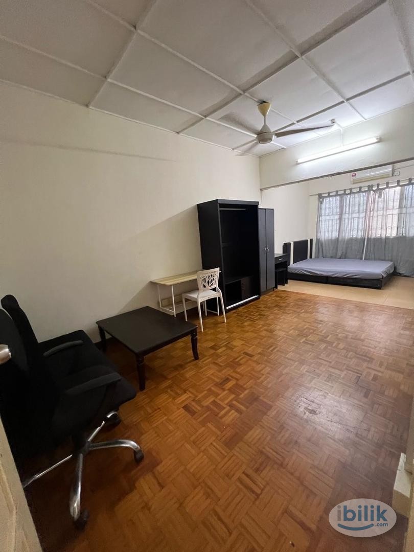 💫 SPACIOUS MASTER ROOM at SS2, Petaling Jaya💫 MOVE IN IMMEDIATELY ⭐️ - Image 1
