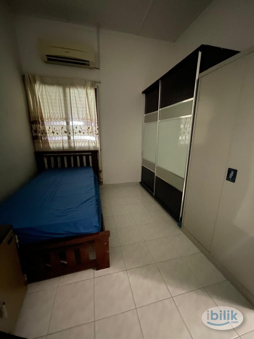 🚶🏻‍♀️🚶🏻‍♀️10 MINS WALK TO TAIPAN LRT🚶🏻‍♀️🚶🏻‍♀️  ⭐️LIMITED MIDDLE ROOM at USJ 9, UEP Subang Jaya ⭐️ MOVE IN IMMEDIATELY 🤗 - Image 2