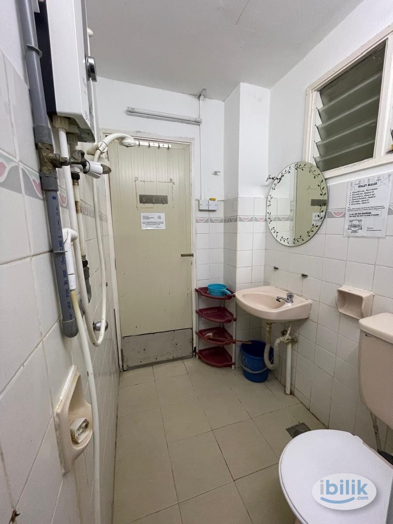 🚶🏻‍♀️🚶🏻‍♀️10 MINS WALK TO TAIPAN LRT🚶🏻‍♀️🚶🏻‍♀️  ⭐️LIMITED SINGLE ROOM at USJ 9, UEP Subang Jaya ⭐️ MOVE IN IMMEDIATELY 🤗 - Image 3