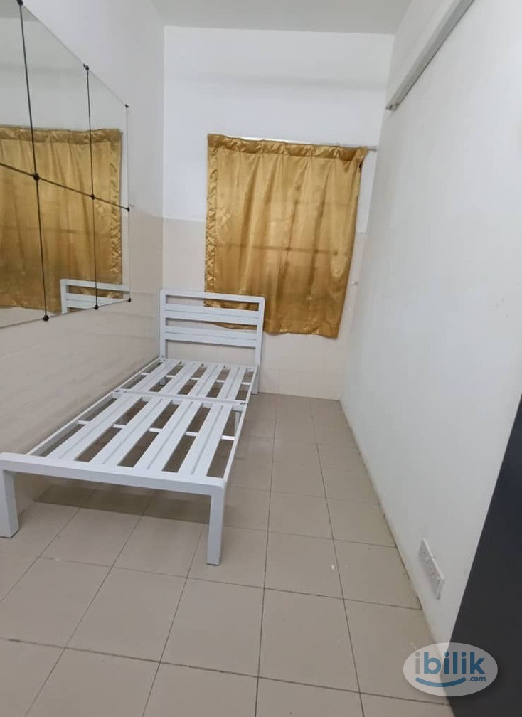 [ Promo | RM350 Only | 550m to LRT ] ❤️‍🔥 Gated Landed House Single Room at Bukit Jail ‼️ - Image 1