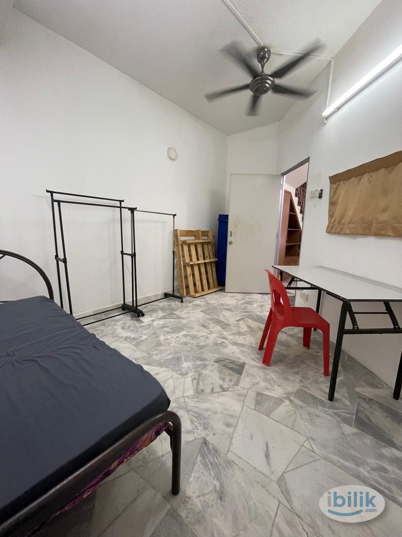 🌲SPACIOUS SINGLE ROOM at Taman Wawasan, Pusat Bandar Puchong 🌲 MOVE IN IMMEDIATELY YA 🔥 - Image 2