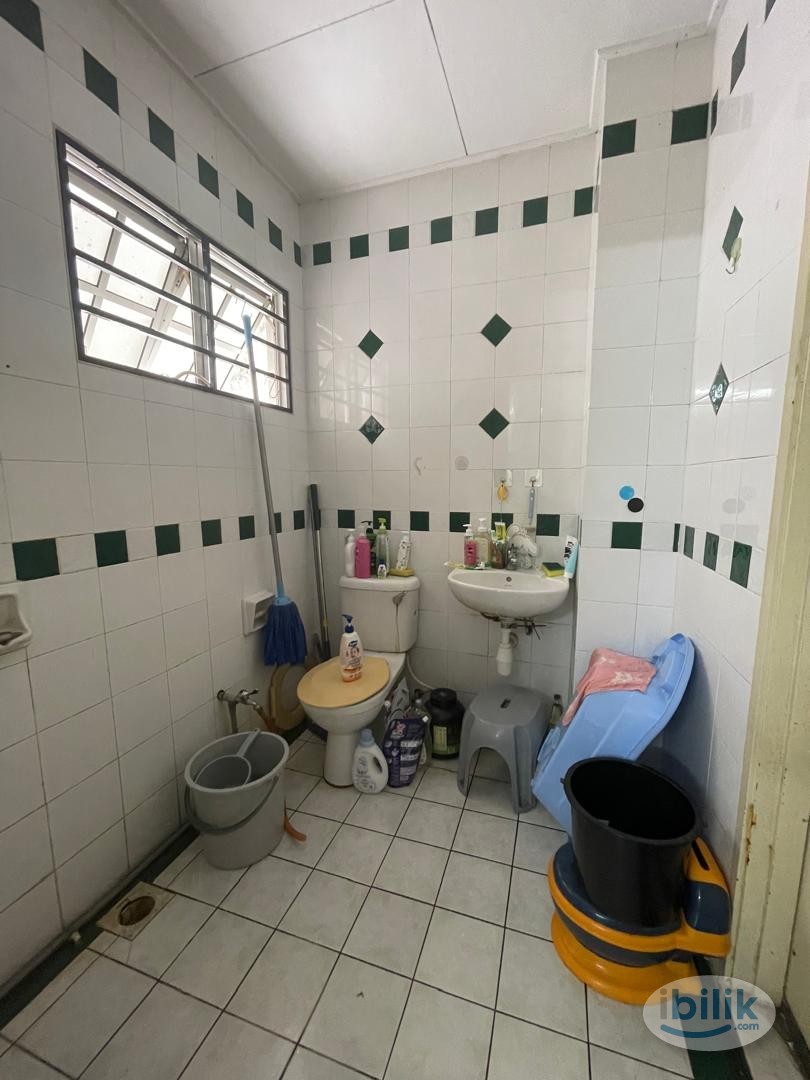 🤗 COMFORTABLE Middle Room🤗 at Bandar Puteri Puchong 🌼 MOVE IN IMMEDIATELY 💥 - Image 2