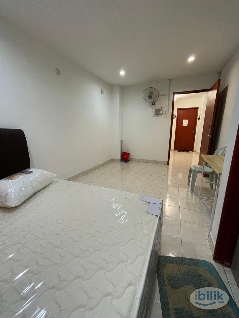 🌟 SPACIOUS Middle Room🌟 at Taman Wawasan, Pusat Bandar Puchong 🌲 MOVE IN IMMEDIATELY 😎 - Image 3