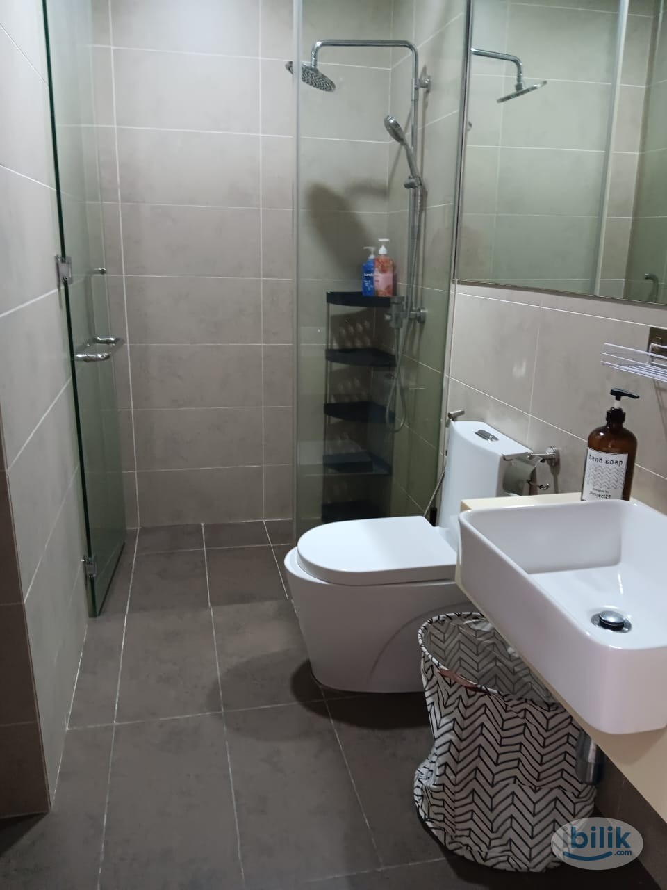 Small Room at KL Gateway Premium, Bangsar South - Image 2
