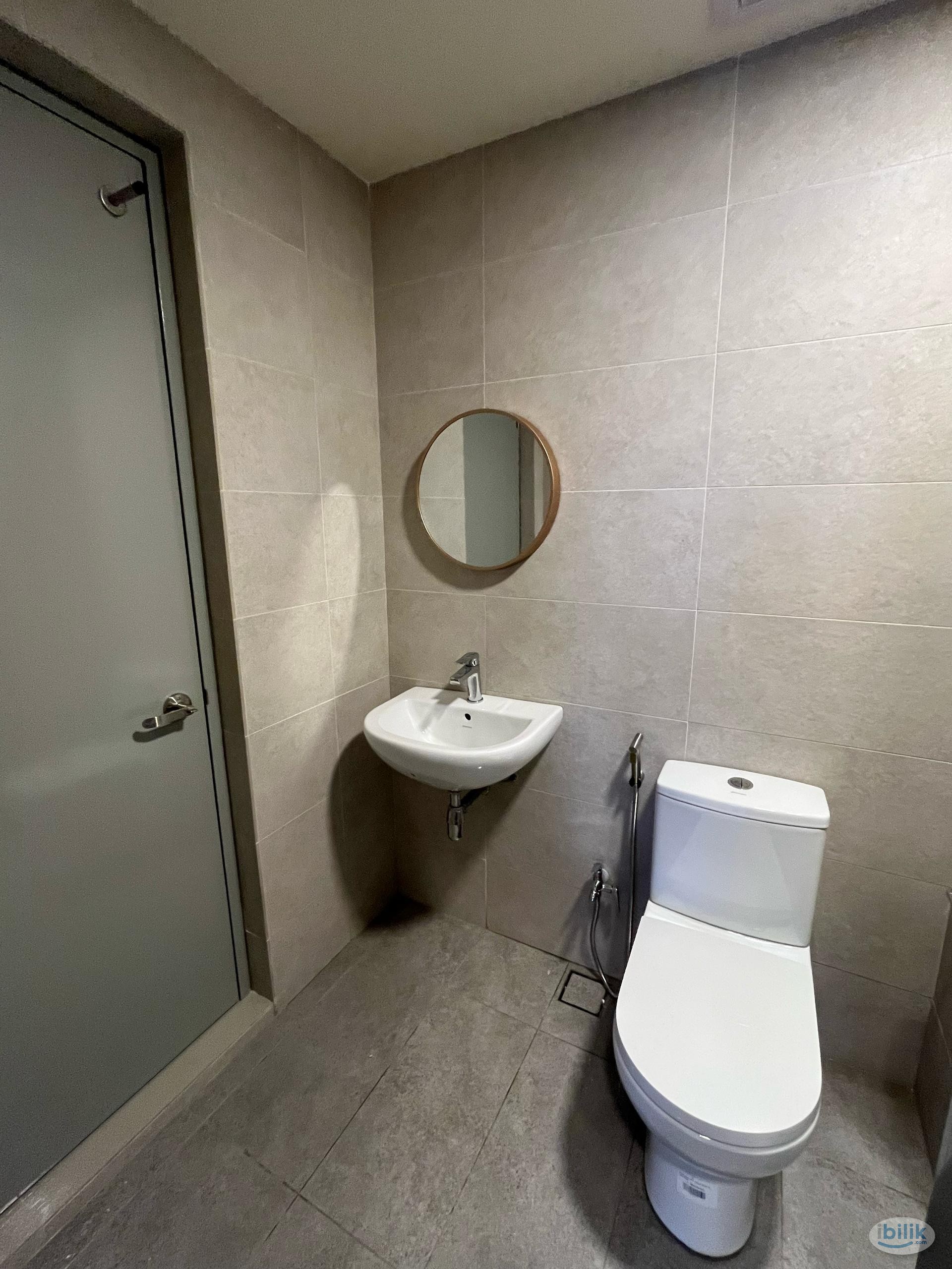 8TH & STELLAR @ SRI PETALING ###  3 ROOMS 2 BATHROOMS - Image 4