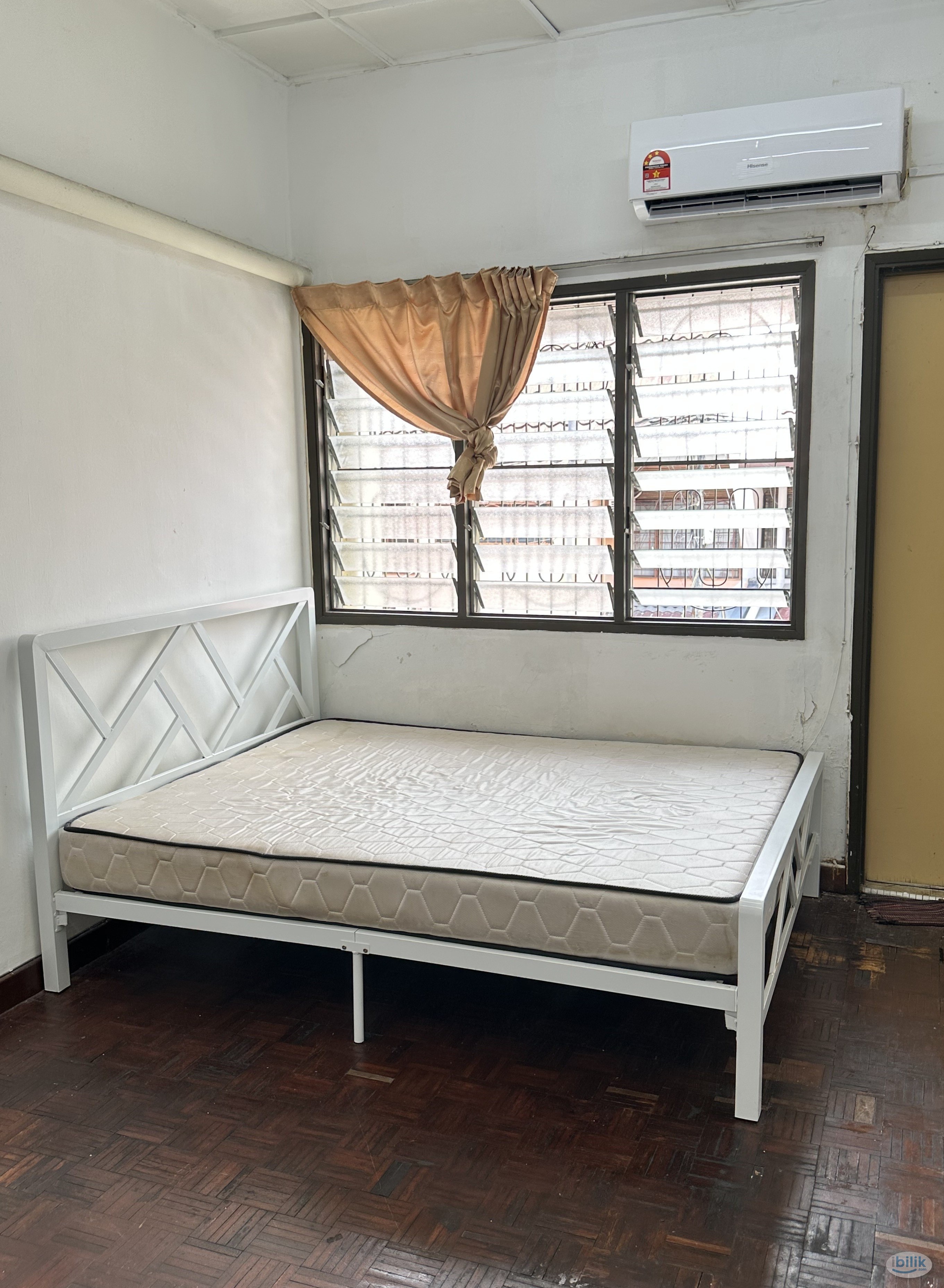 [ 100m to LRT | RM1 For 1st Month Rental | Promo ] ❤️‍🔥 Landed House Middle Room at Subang ‼️ - Image 3